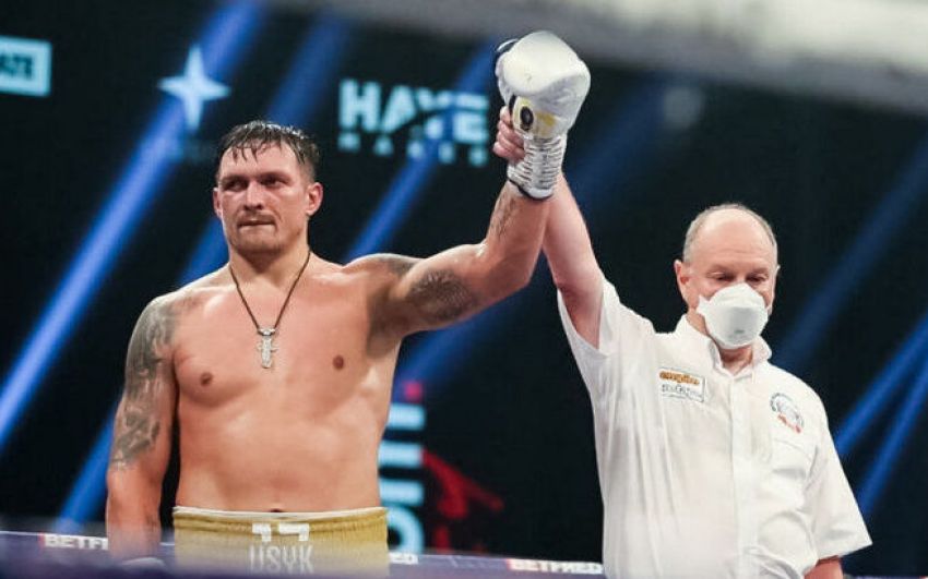 Александр Усик пригрозил сборной Англии по футболу накануне матча с Украиной