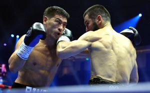 Экс-чемпион мира в трех весах вынес свой вердикт по поводу результата боя Бетербиев - Бивол