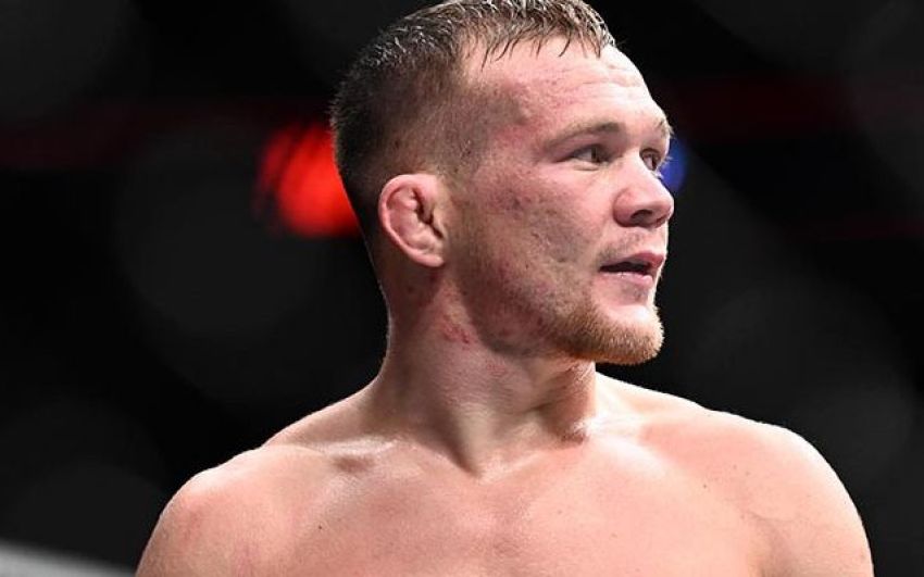 Турнир UFC в Казахстане отменен