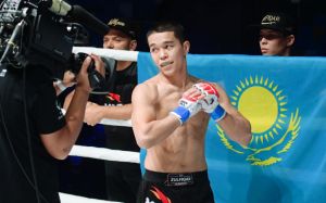Проспект из Казахстана отказал UFC