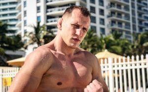 Вячеслав Василевский: "Поступало предложение подраться с Бруно Сильвой"