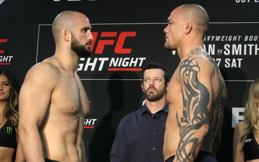 Видео боя Волкан Оздемир - Энтони Смит UFC Fight Night 138