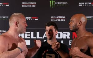 Сергей Харитонов проиграл Линтону Васселлу на турнире Bellator 234