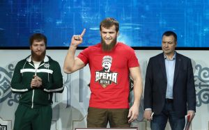 Абдул-Керим Эдилов брутально нокаутировал Ибрагима Лабарана в первом раунде