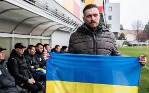 Александр Усик - про Путина: "Мне плевать на этого человека, нечего ему сказать"