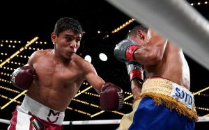 В WBA назначили торги по бою Муроджона Ахмадалиева и Ронни Риоса