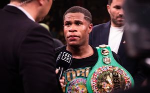 Дэвин Хэйни: "Я все еще чемпион WBC и не лишался пояса"