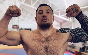 Гончаров раскритиковал бойцов поп-ММА