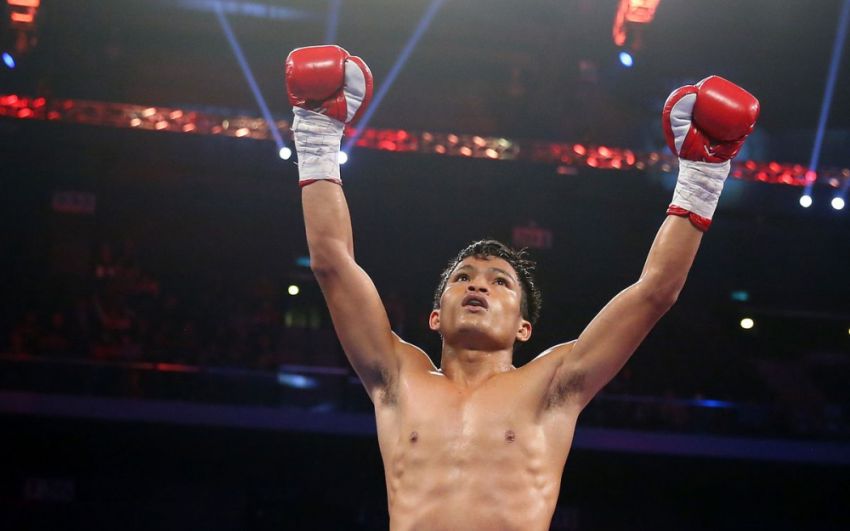 Джервин Анкахас продолжит карьеру в Top Rank