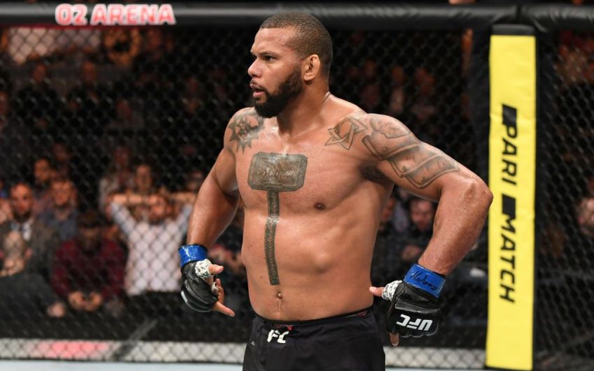 Тиаго Сантос обратился к UFC: "Что насчет полутяжелого дивизиона?"