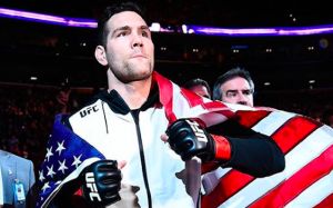 Крис Уайдман больше не зол на UFC из-за решения отдать титульный бой Гастелуму