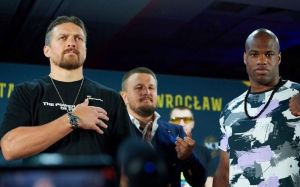 Александр Усик – о страхе в глазах перед боем с Дюбуа: "Я похож на человека, который боится?"