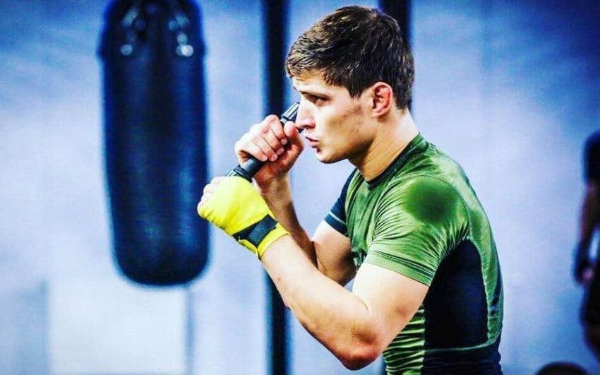 Соперник Мовсара Евлоева травмирован, бой россиянина на UFC в Китае под вопросом