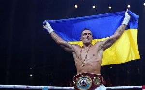 Александр Усик призвал российский народ и Путина остановить войну в Украине