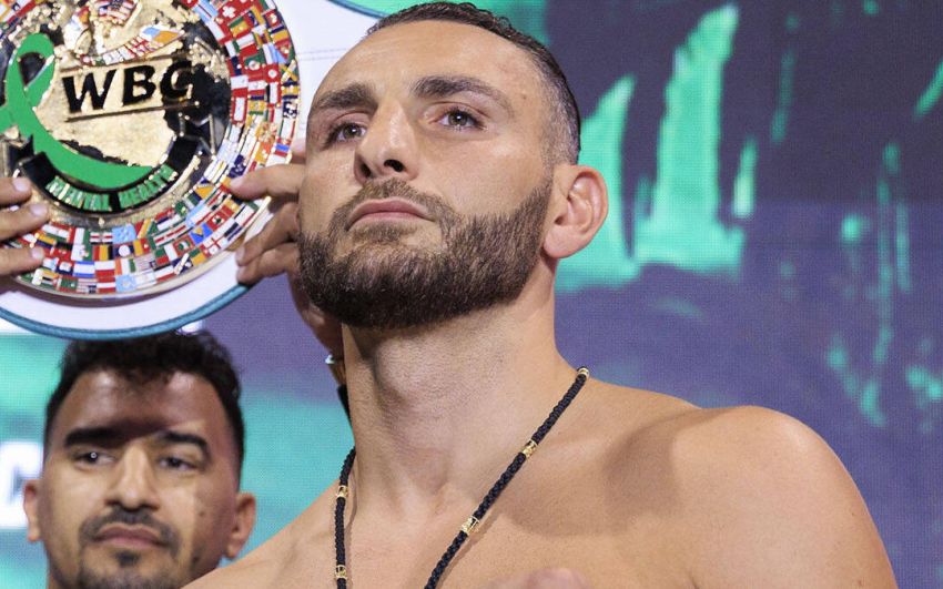 WBC назначил Микаэляну защиту против Бенавидеса