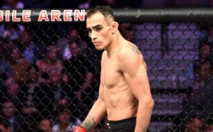 Тони Фергюсон все равно собирается согнать вес, несмотря на отмену UFC 249