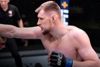 Олейник — о поражении Волкова на UFC Fight Night 204: "Саша чуть подрастерял навыки"