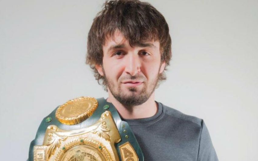 После впечатляющего дебюта в UFC Забит Магомедшарипов вызвал Артема Лобова на бой