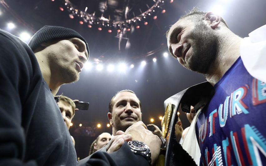 Промоутер: Гассиев нокаутирует Усика в финале WBSS