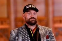 Тайсон Фьюри обратился к фанатам за несколько недель до реванша с Александром Усиком