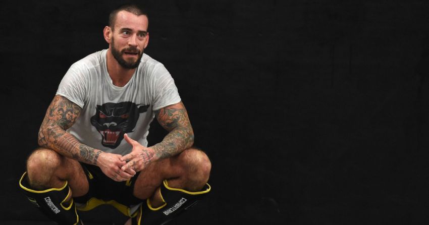 CM Punk не исключает возвращения в клетку