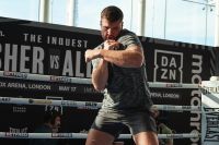 Джонни Фишер о реванше с Алленом: " Я хочу рубки!"
