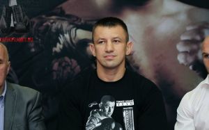 Томаш Адамек и Эрик Молина проведут бой 2 апреля