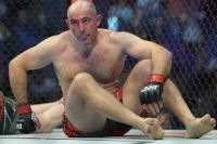 В UFC снова хотят подписать контракт с Алексеем Олейником