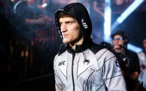 Мовсар Евлоев заявил, что UFC не хочет давать ему титульный шанс