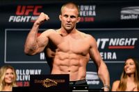 Миша Циркунов подписал новый контракт с UFC