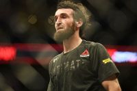 Забит Магомедшарипов до сих пор не получил следующий поединок в UFC