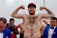 Цотне Рогава завоевал титул WBC, победив Александра Флореса