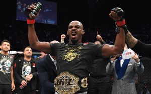 Джон Джонс отказался от титула UFC в полутяжелом весе