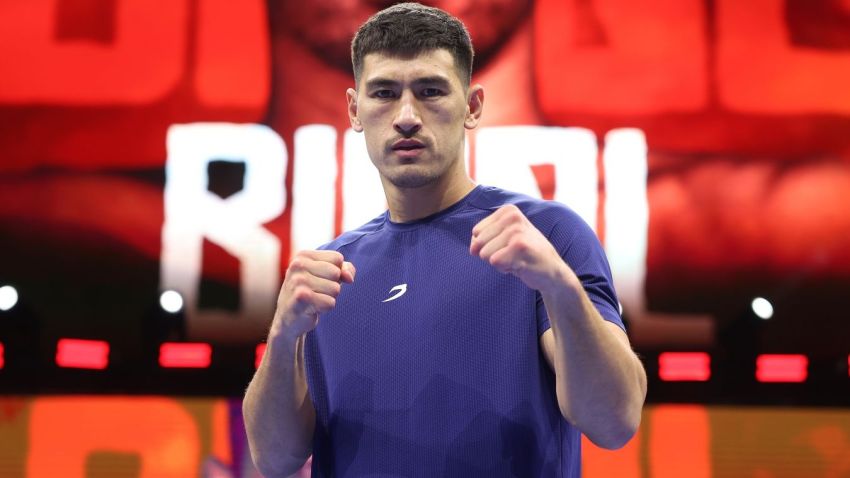 Дмитрий Бивол ответил на претензии Бетербиева