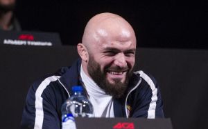 Магомед Исмаилов прокомментировал скепсис Александра Емельяненко в его адрес