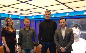 Тренер Александра Волкова Тарас Кияшко: "Отдыхать некогда"