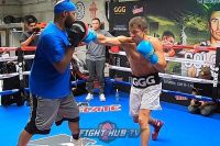 Тренер Геннадия Головкина: "Посмотрим, сможет ли "Канело" подтолкнуть GGG к тому, чтобы он вытащил все из своей сумки"