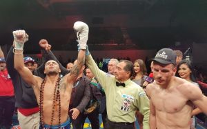 Роберт Гарсия победил Омара Чавеса единогласным решением