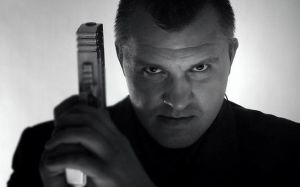 В бою с Робертом Хелениусом отказника–британца заменит русская «Адская молекула»