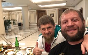 Александр Емельяненко: "Кадыров - хороший человек. Он сделал для меня больше, чем старший брат"