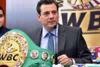 Президент WBC рассказал, будет ли Эррол Спенс лишен титула