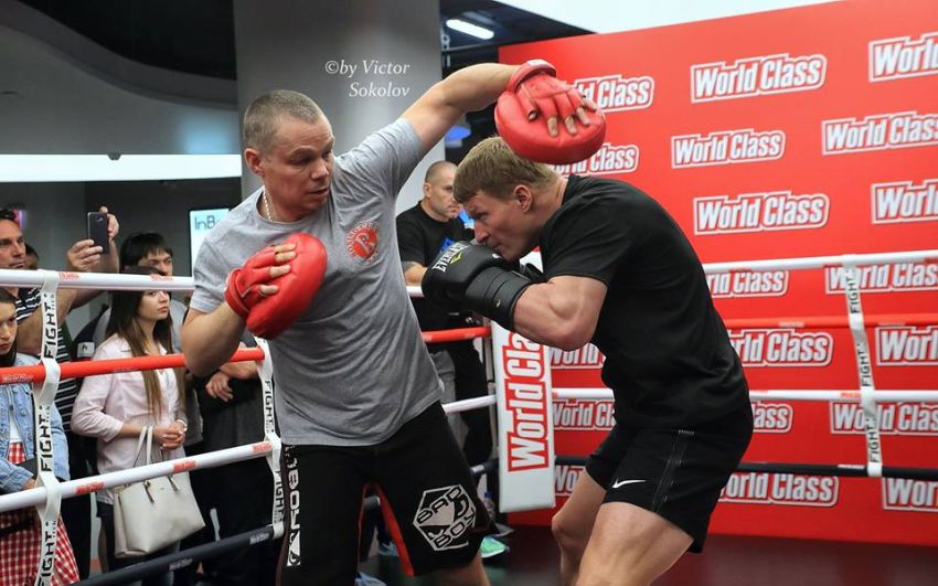 Рябинский: Поветкин готов к бою с чемпионом WBO Паркером 