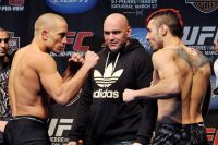 Видео боя Джордж Сент-Пьер - Дэн Харди UFC 111