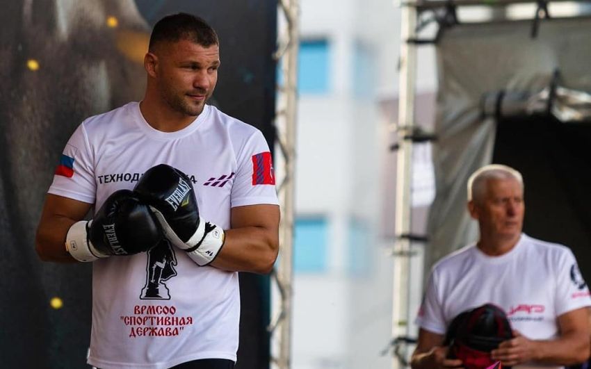 Евгений Романов досрочно прошел Дарио Германа Бальмаседу