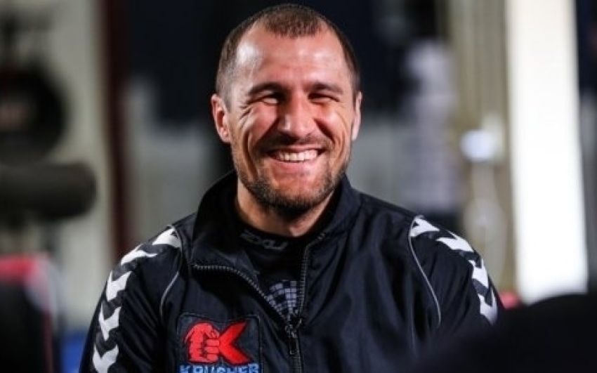 Сергей Ковалев общается с подписчиками в Instagram