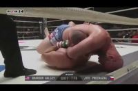 Видео боя Жири Прощачка - Брэндон Хэлси Rizin 14