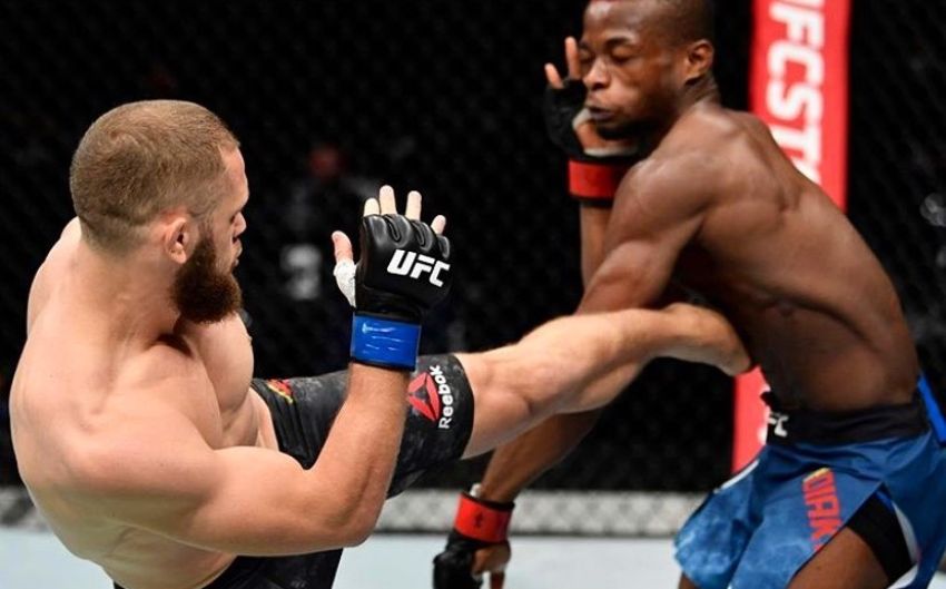 Бонусы турнира UFC on ESPN+ 30: Дейвисон Фигейреду - Джозеф Бенавидес 2