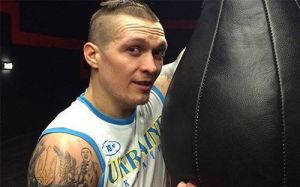 Александр Усик: «Готов драться с любым чемпионом»