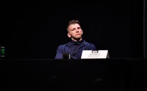 Дэн Хукер: "Я рад, что получил возможность нарушить планы UFC, относительно Майкла Чендлера"