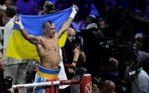 Александр Усик прокомментировал стереотип о глупости всех боксеров